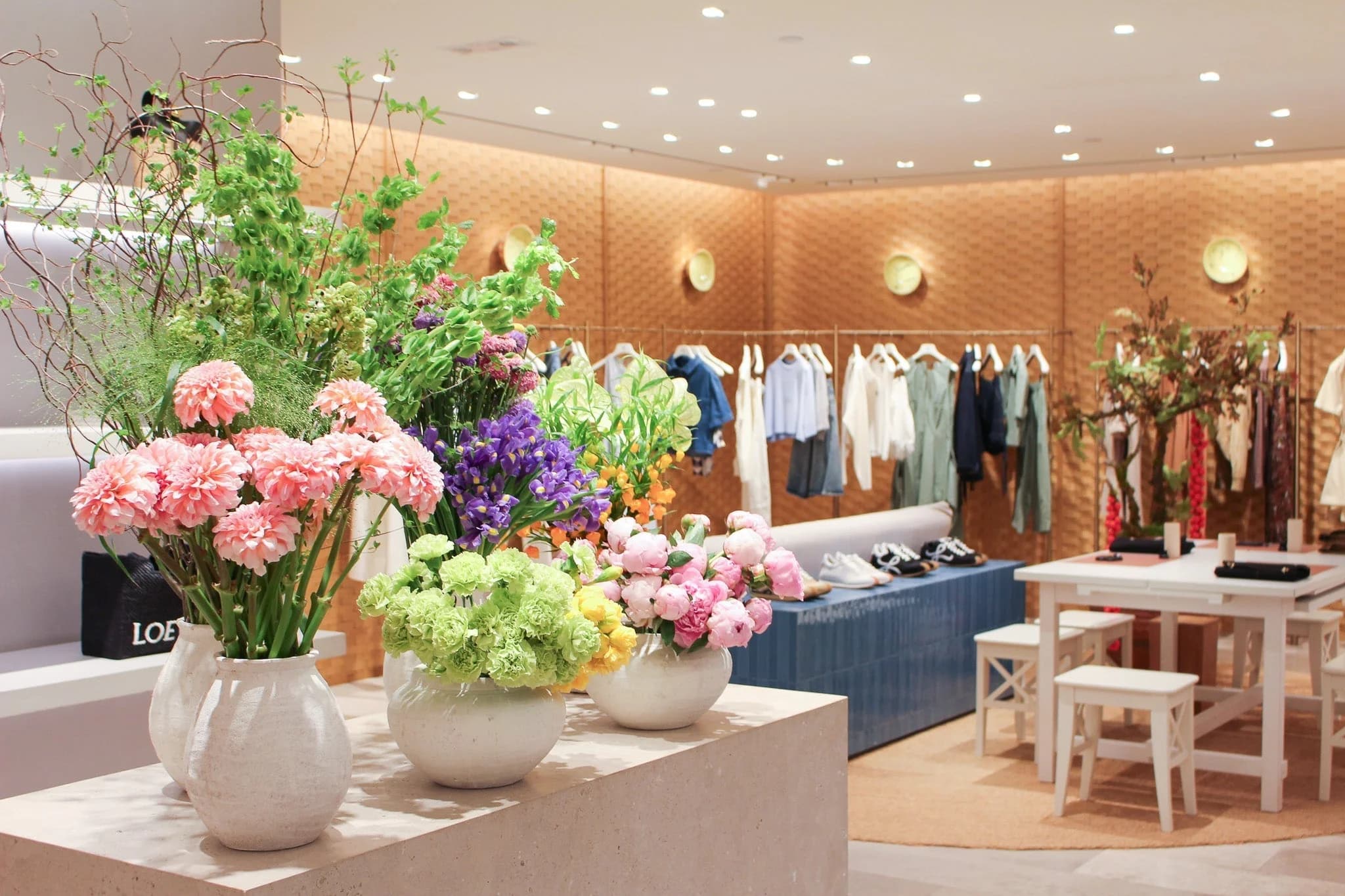 In-store luxury experience for occasion-based activations